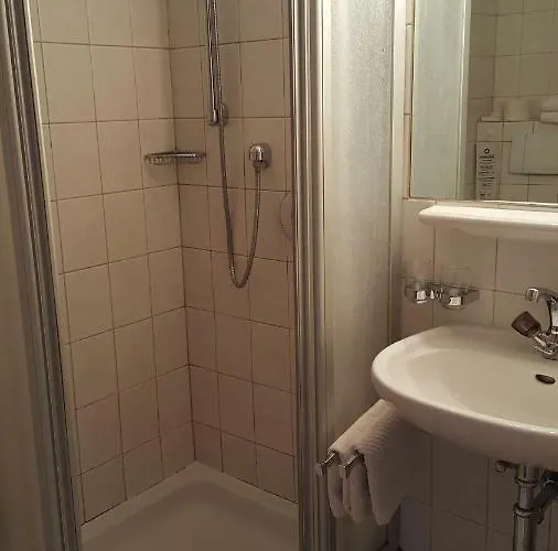 Affittacamere Gaestehaus Wallner 4*