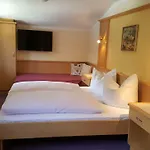 Gaestehaus Wallner 3* Κίτσμπουελ